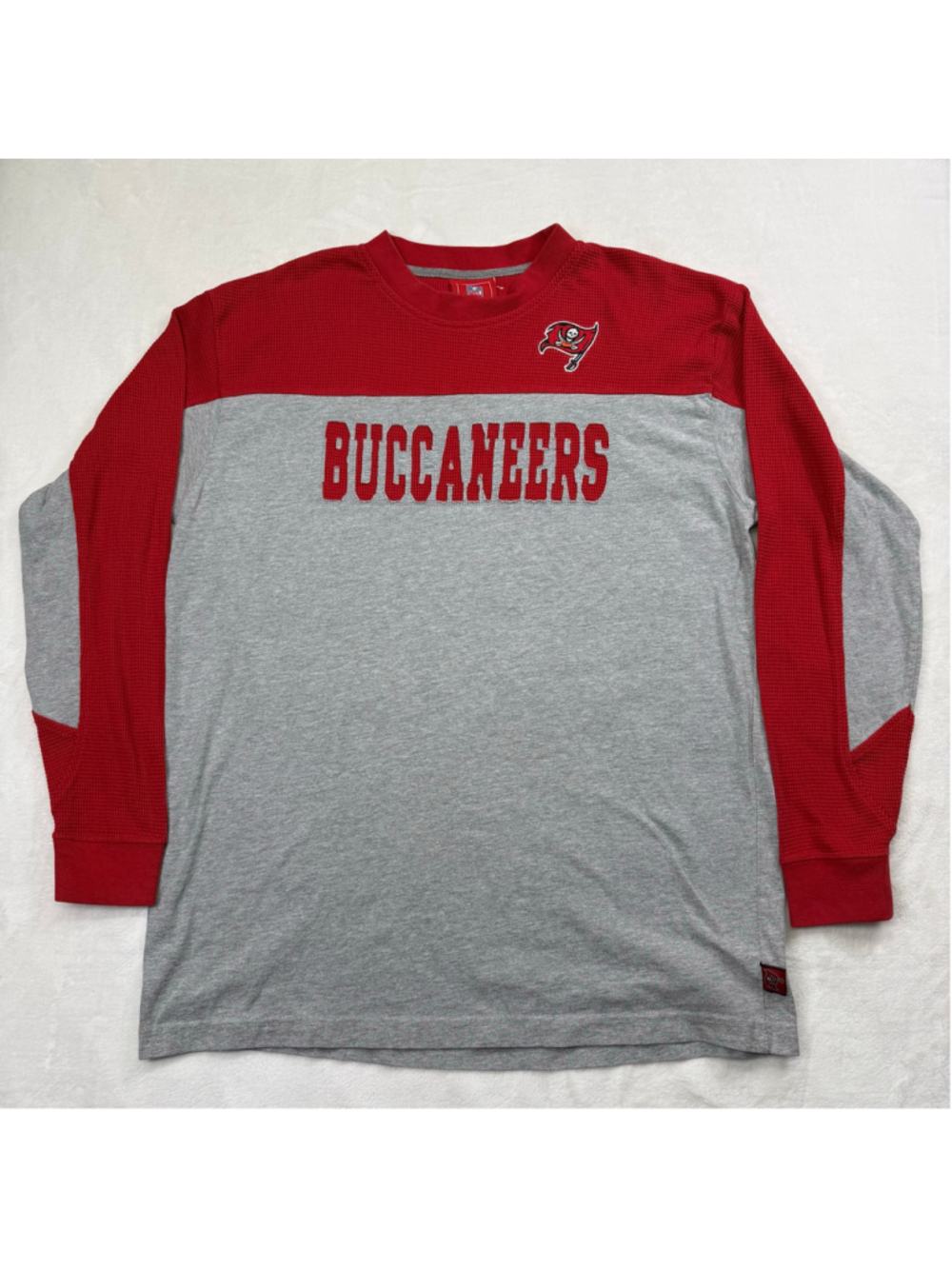 Men's‎ NFL Tampa Bay Buccaneers Long Sleeve Waffle Knit Shirt Grey Red XL